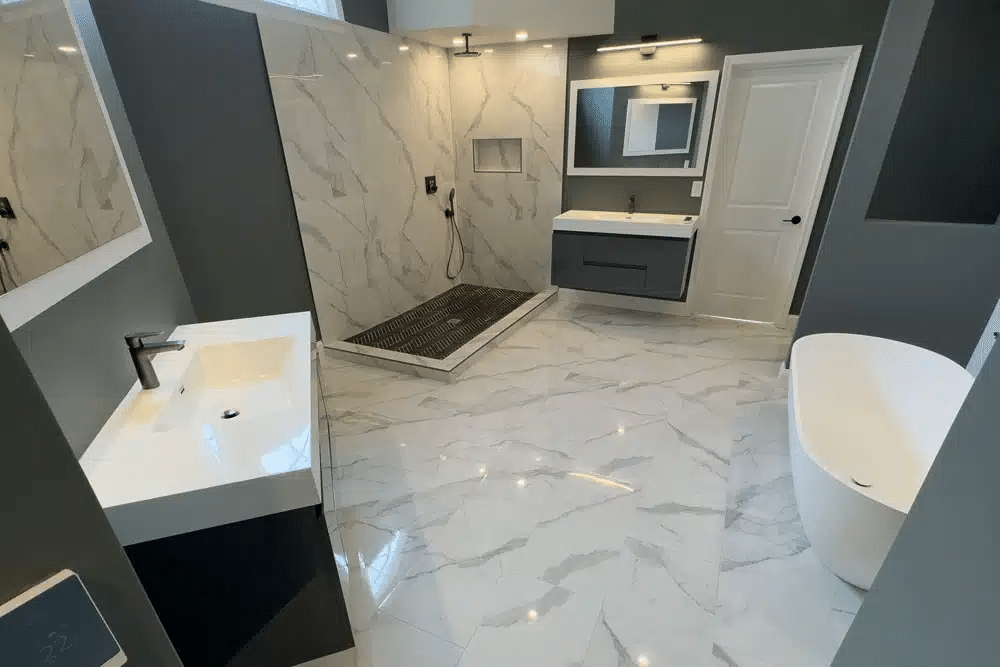 Small Bathroom Feel Bigger